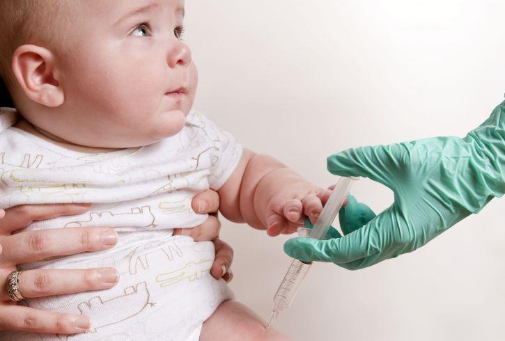 I vaccini non sovraccaricano il  sistema immunitario e non provocano infezioni